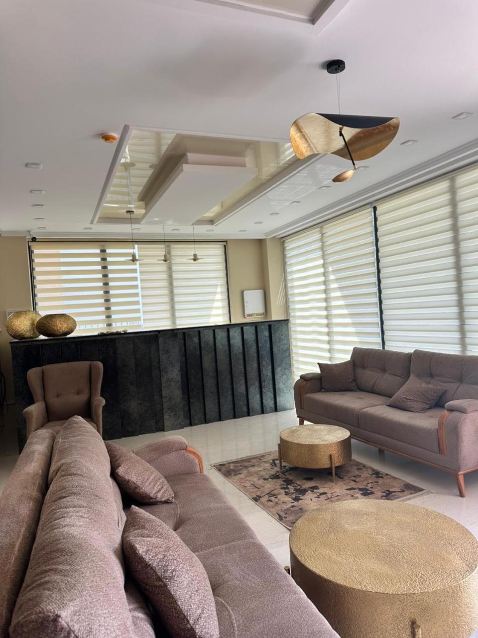Aparthotel Alfa 乌雷基 外观 照片