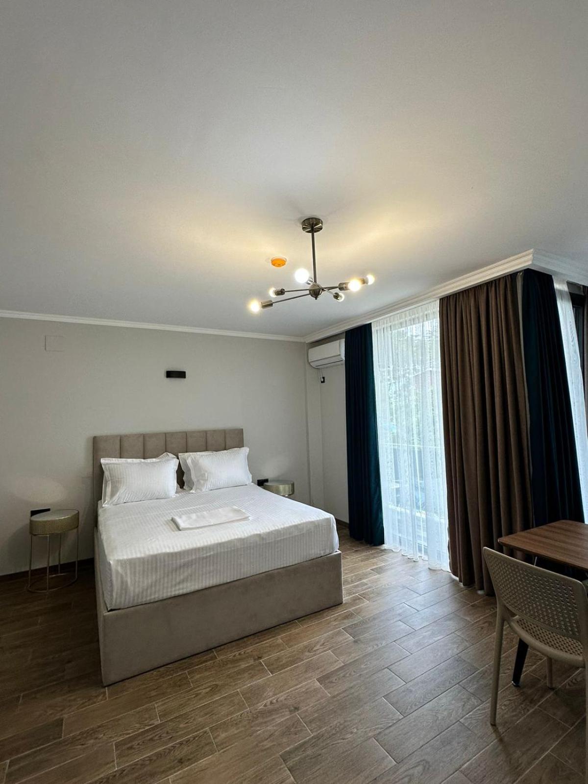 Aparthotel Alfa 乌雷基 外观 照片